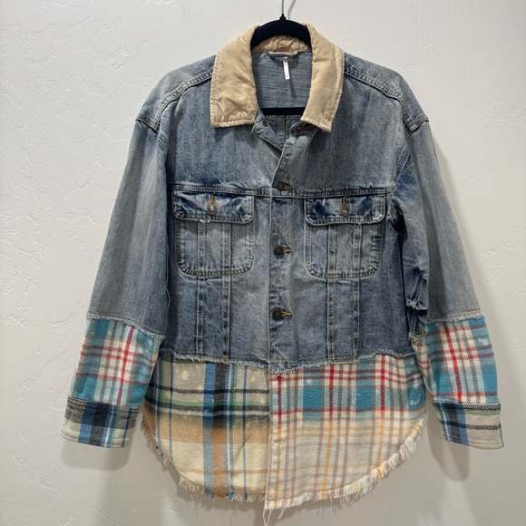 Free People XS/S Sirius Plaid Denim Trucker Shirt Jacket Shacket Bohemian - Picture 11 of 16